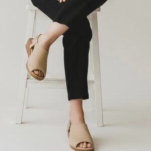 BeautiFeel Gwen 184 Sandals – Stone Combi – Pebbled Leather - Size 37 (US 6.5-7)